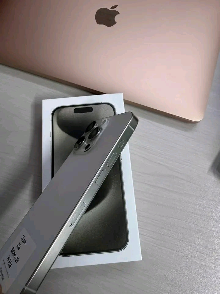 IPHONE 15 PRO